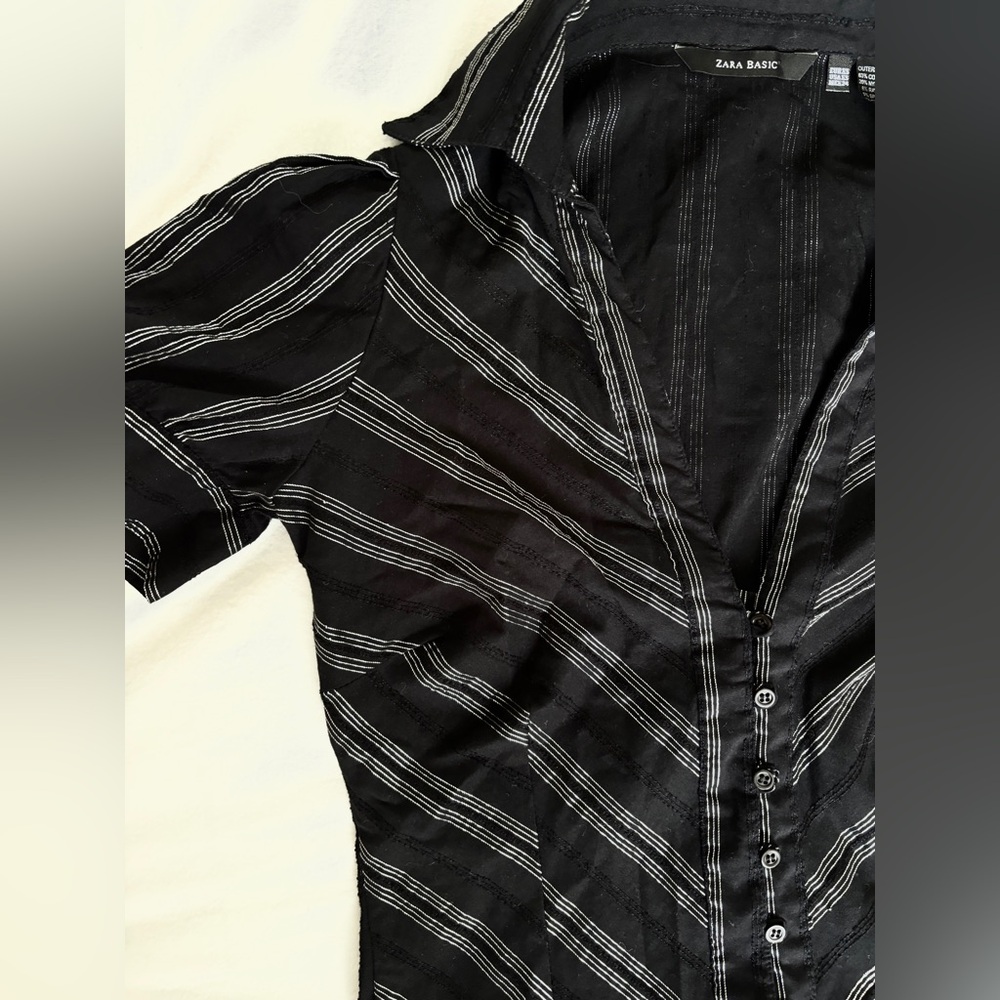 ZARA Black Button Up Shirt Blouse Short Sleeves w/ Silver Stripes - Picture 2 of 4